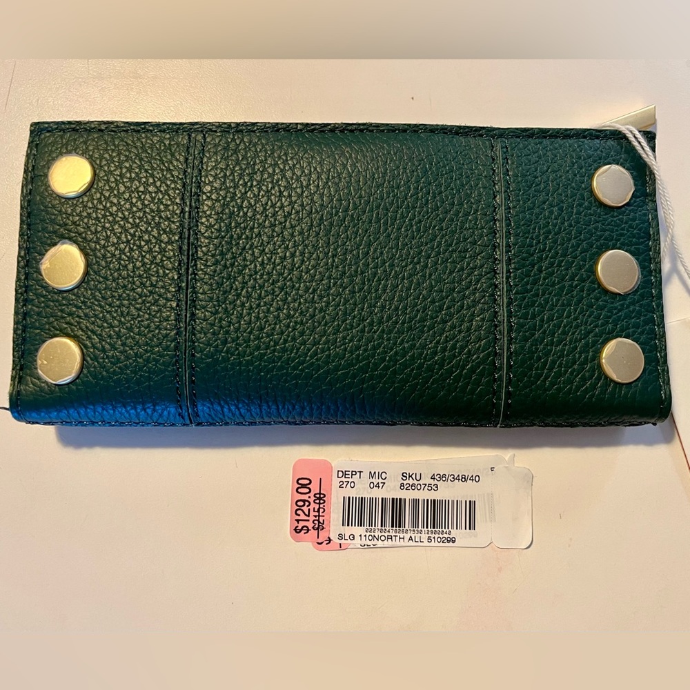 NWT beautiful green leather wallet by Hammitt